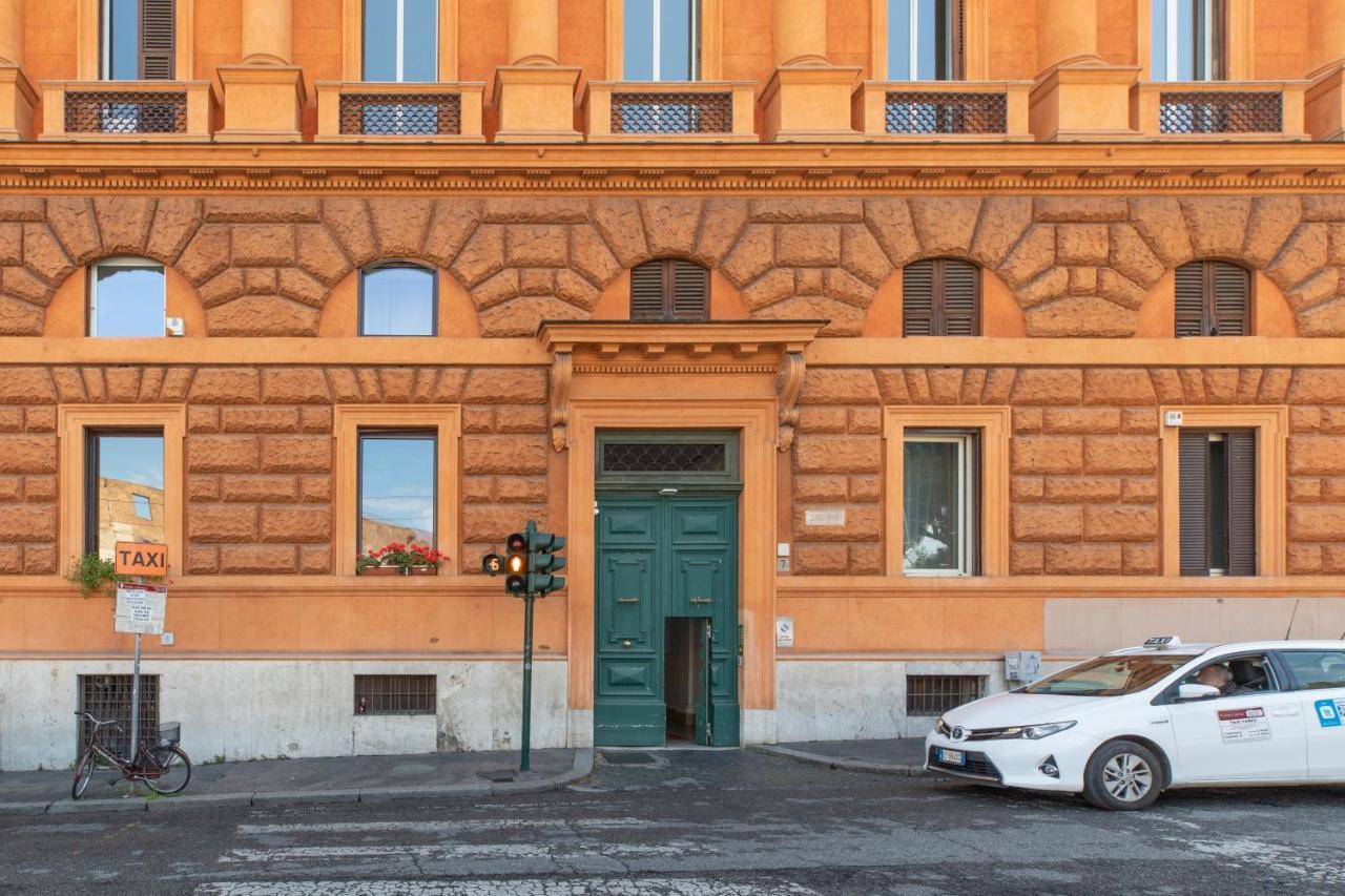 Iflat Colosseum Wide Apartment Рим Екстер'єр фото